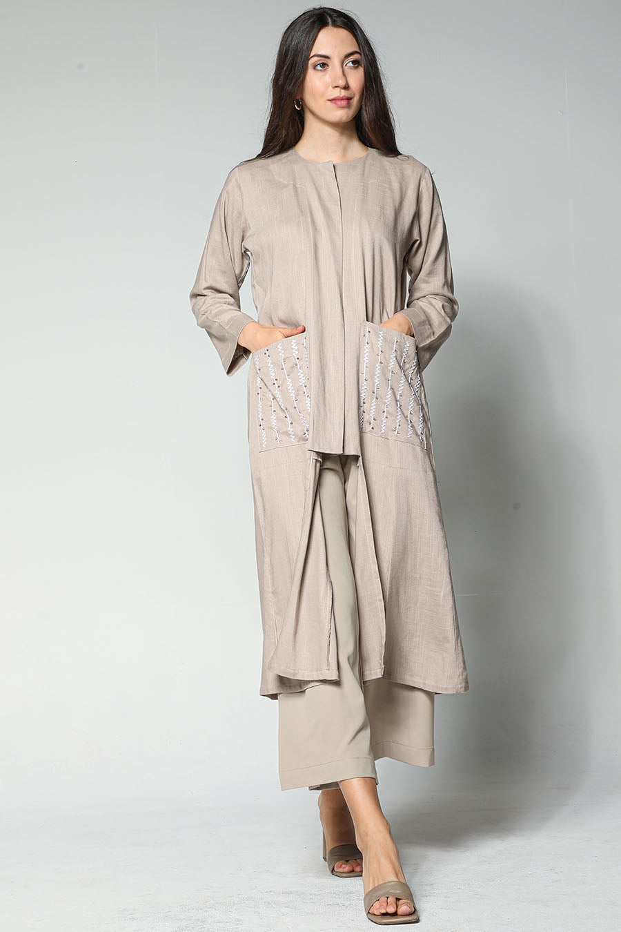 MOiSTREET Beige Embroidered Jacket and Pants with Crepe Top