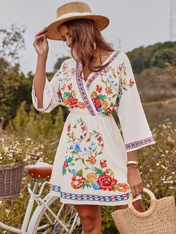 Women's Bohemian Vintage Ethnic Print Waist-Slimming Dress