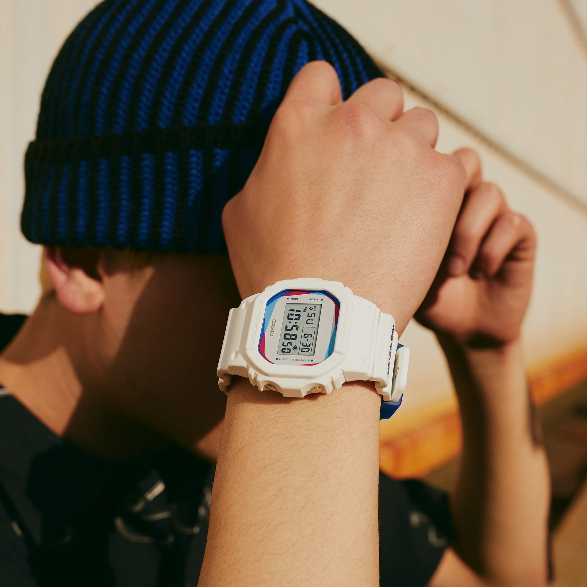 Casio G-SHOCK Digital Watch, Series DWE-5600