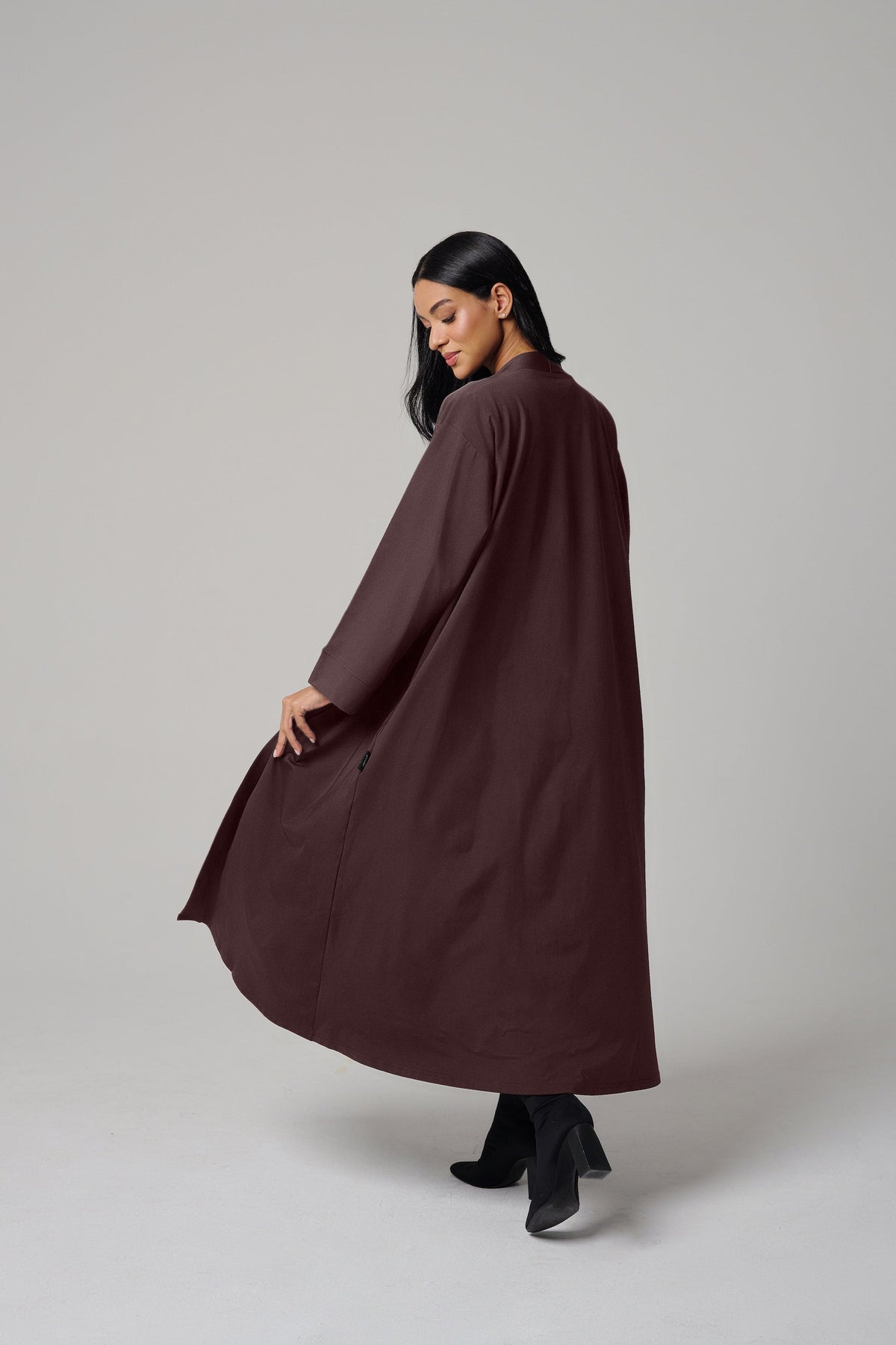 MULU Classic Women's Abaya - Brown