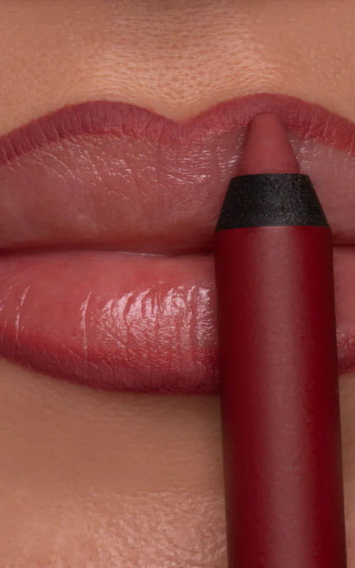Makeup Studio Stay On Me 16H Long-Lasting Lip Pencil