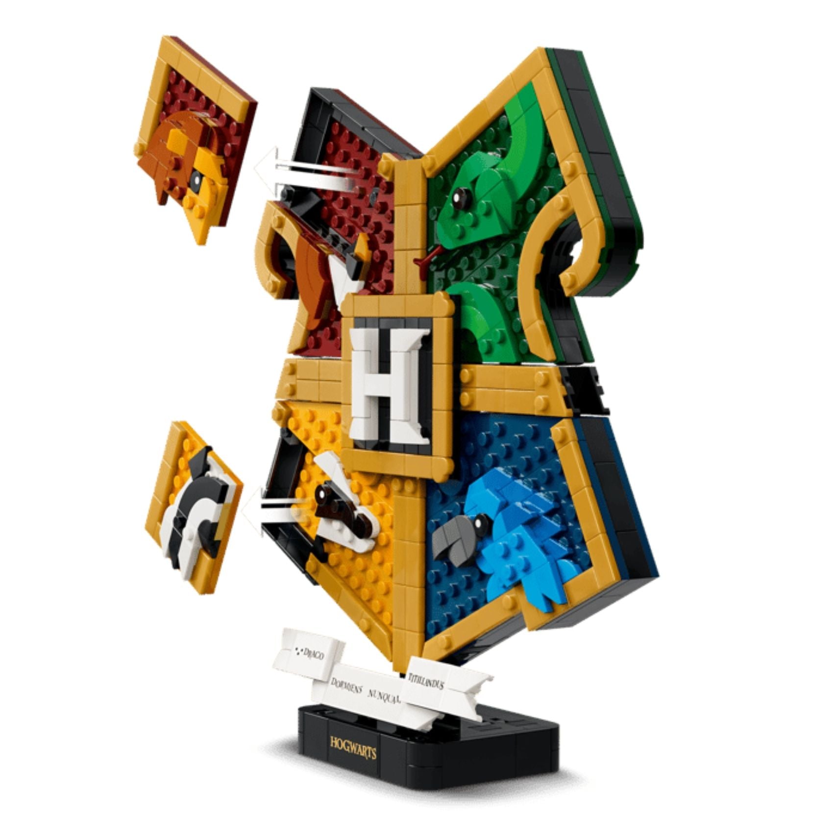 LEGO Harry Potter 76462 Hogwarts House Crest Building Toy Set, 545 Pieces for Girls and Boys Ages 12 Years and Above