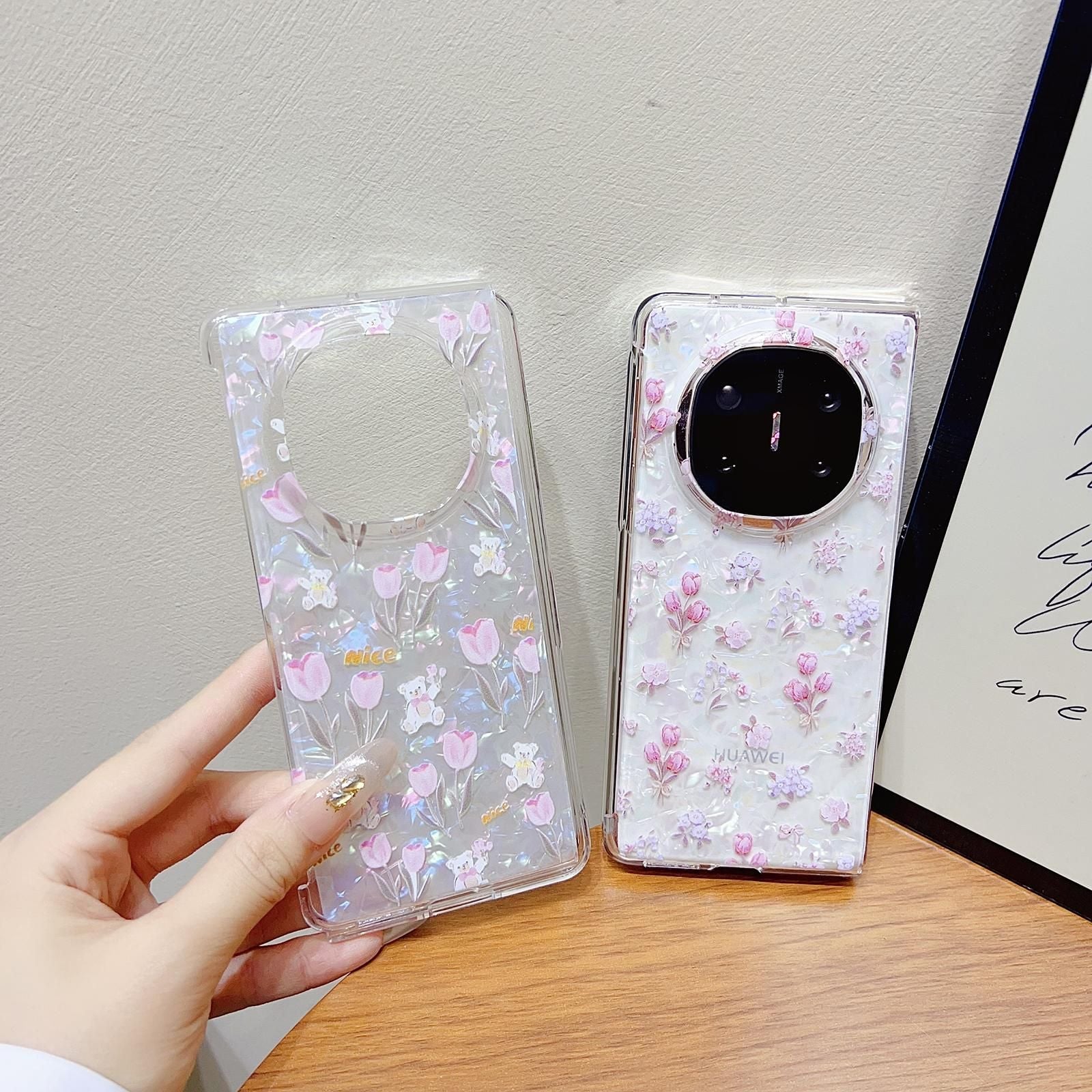 Flower Pattern PC Case For Huawei Mate XT Ultimate Design