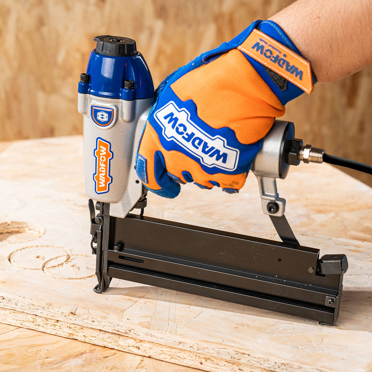 WADFOW 2-in-1 Combo Brad Nailer & Stapler - GA18, 15-50 mm Brads, 16-40 mm Staples, 100-Pc Load, Adjustable Depth, Safety System
