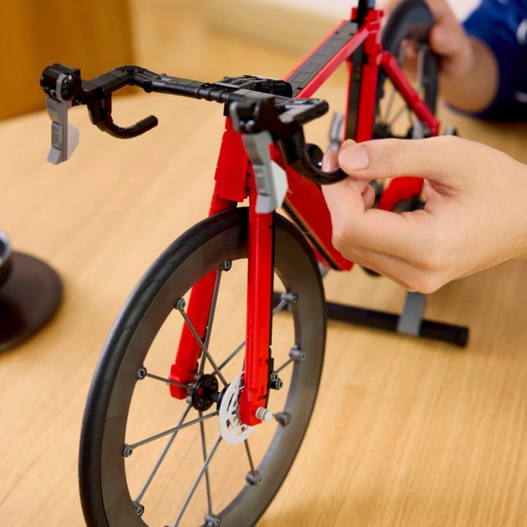 LEGO Icons 11380 Road Bike Sports Decor Building Toy Set, 1015 Pieces for Adults 18 Years and Above