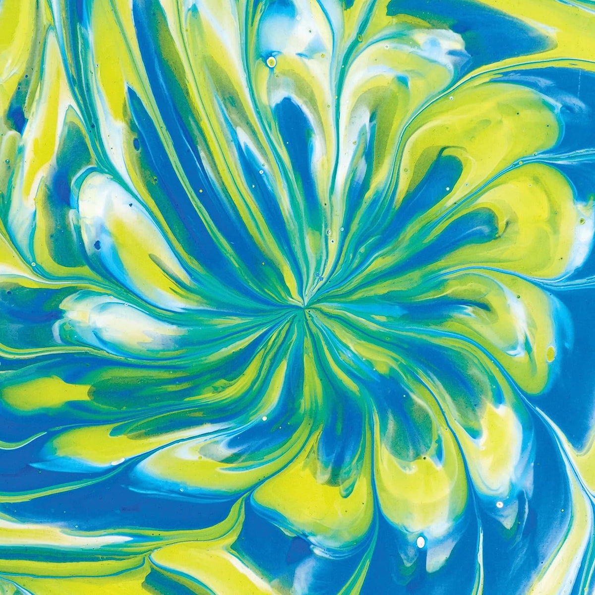 Crayola Washable Paint Pour Art Set, 20+ Pieces