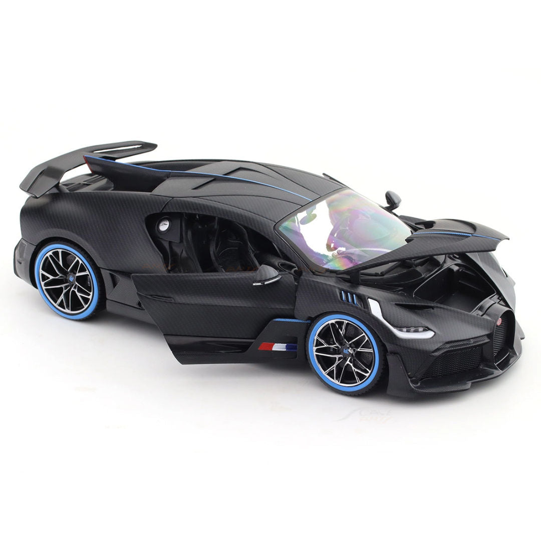 Bburago Bugatti Divo 50th Anniversary, Carbon Fiber, 1:18, Die-Cast Car, Black/Blue