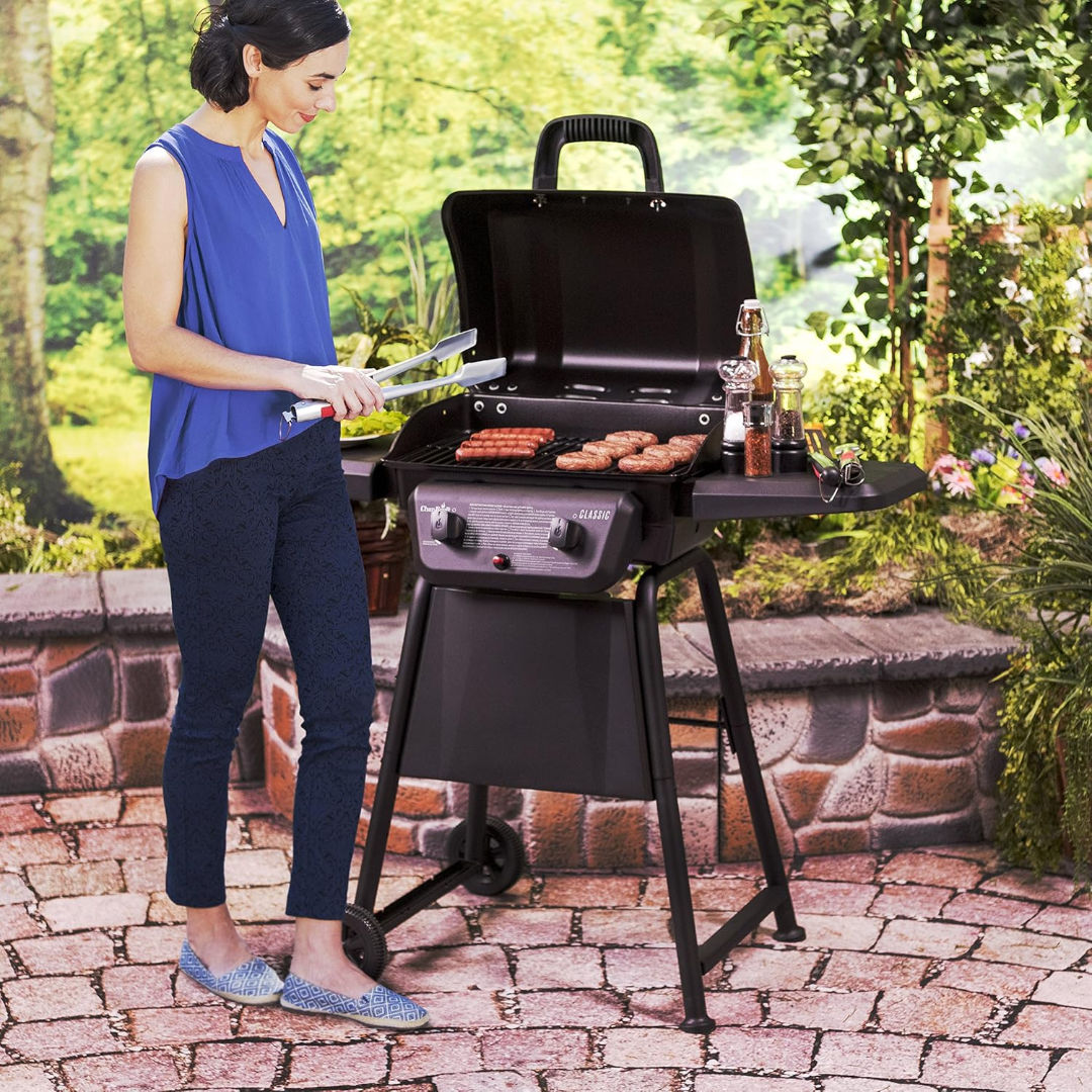 Char-Broil Classic 2-Burner Gas Grill, 20000 BTU