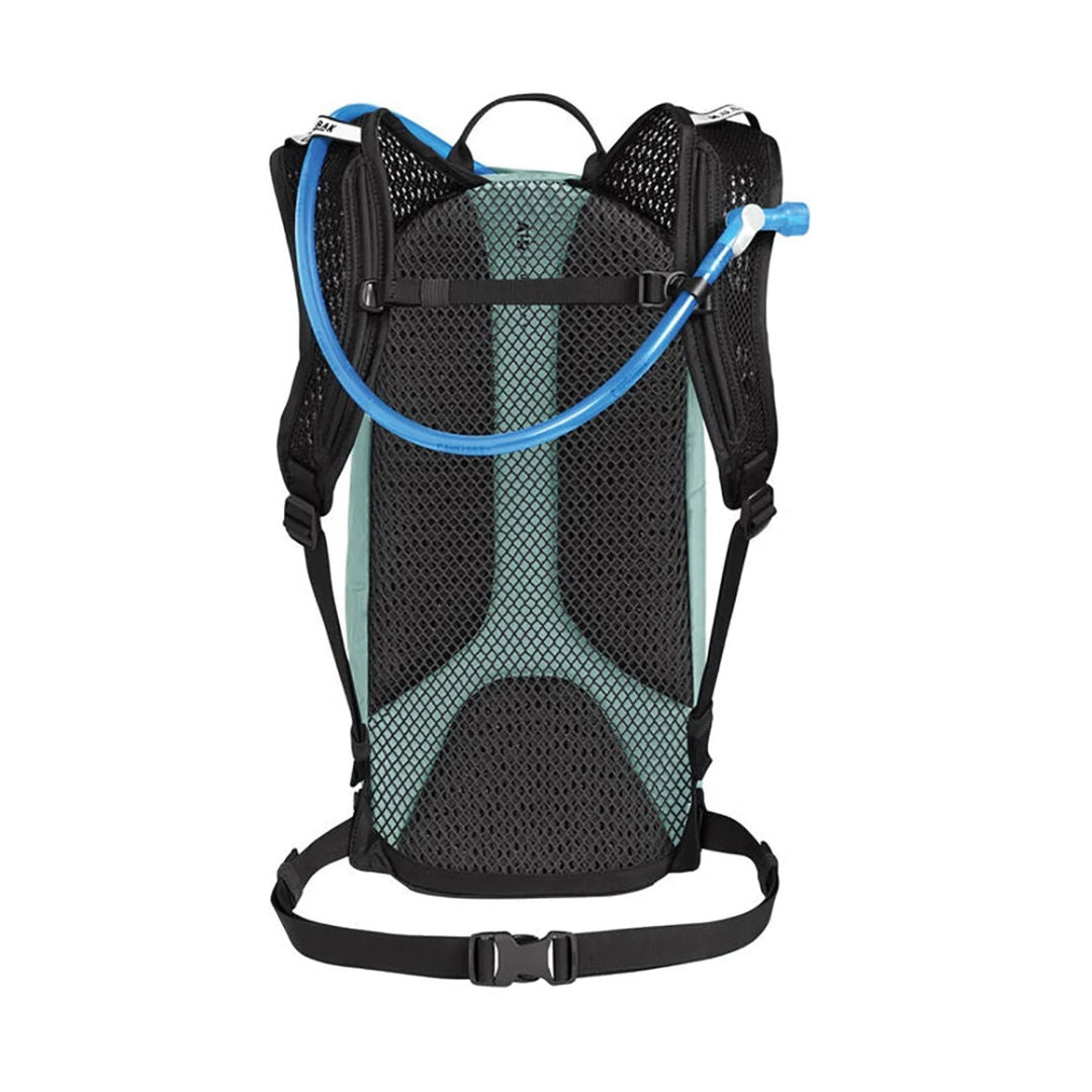 Camelbak Women’s  M.U.L.E.®  12 Hydration Pack, Lightweight Backpack, 100oz