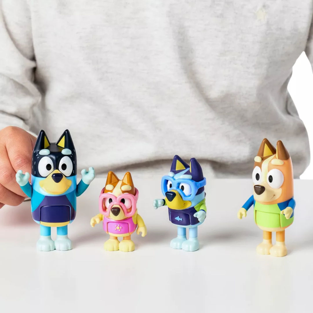 Bluey Series 9 Family Beach Day Figure Pack 6.35-7.62cm, Pack of 6, 3+ years