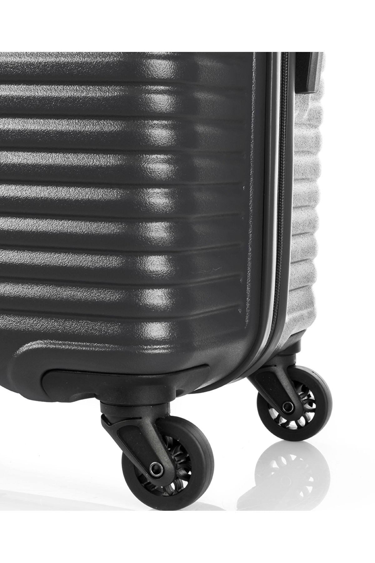 American Tourister Sky Park Hard Shell Spinner Trolley Bag, 68cm, Black