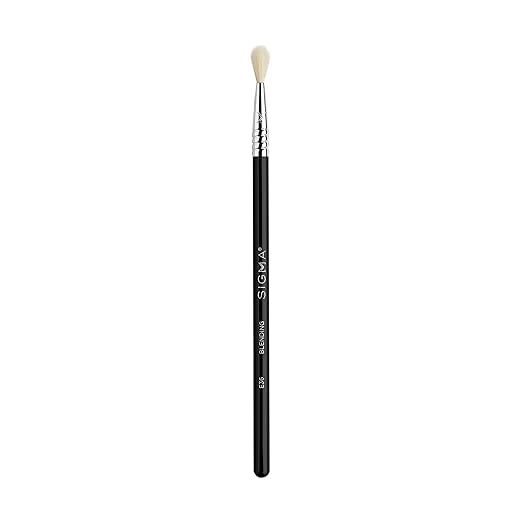Sigma beauty e36 blending brush