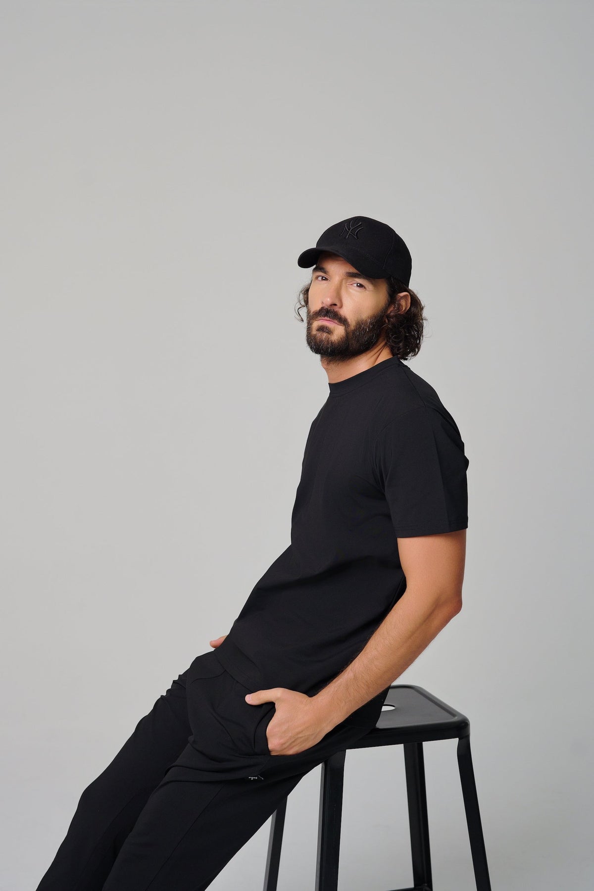 MULU Classic Men's T-shirt - Black