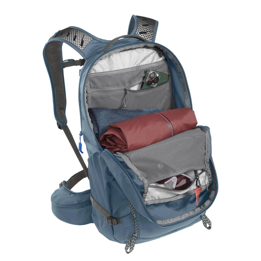 Camelbak Women’s Rim Runner™  X28 Hiking Backpack, Crystal Blue Terra Pack