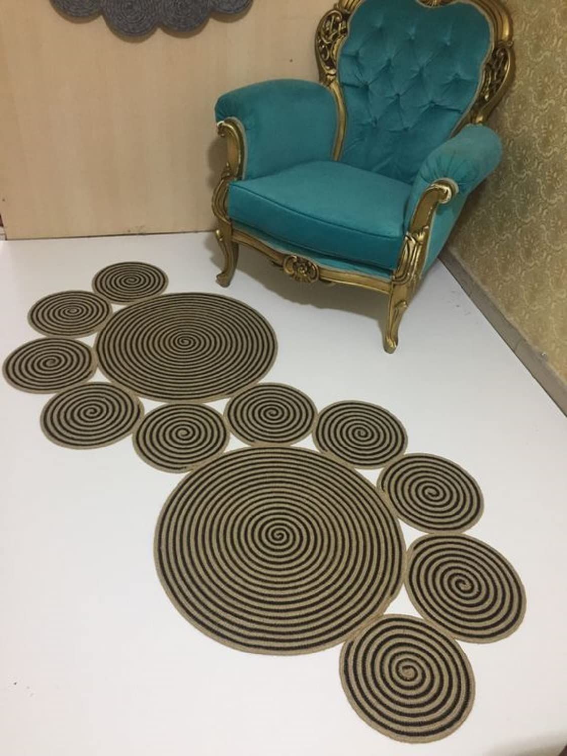 AIESY®- Modern Home Handwoven UnRugched Design Rug