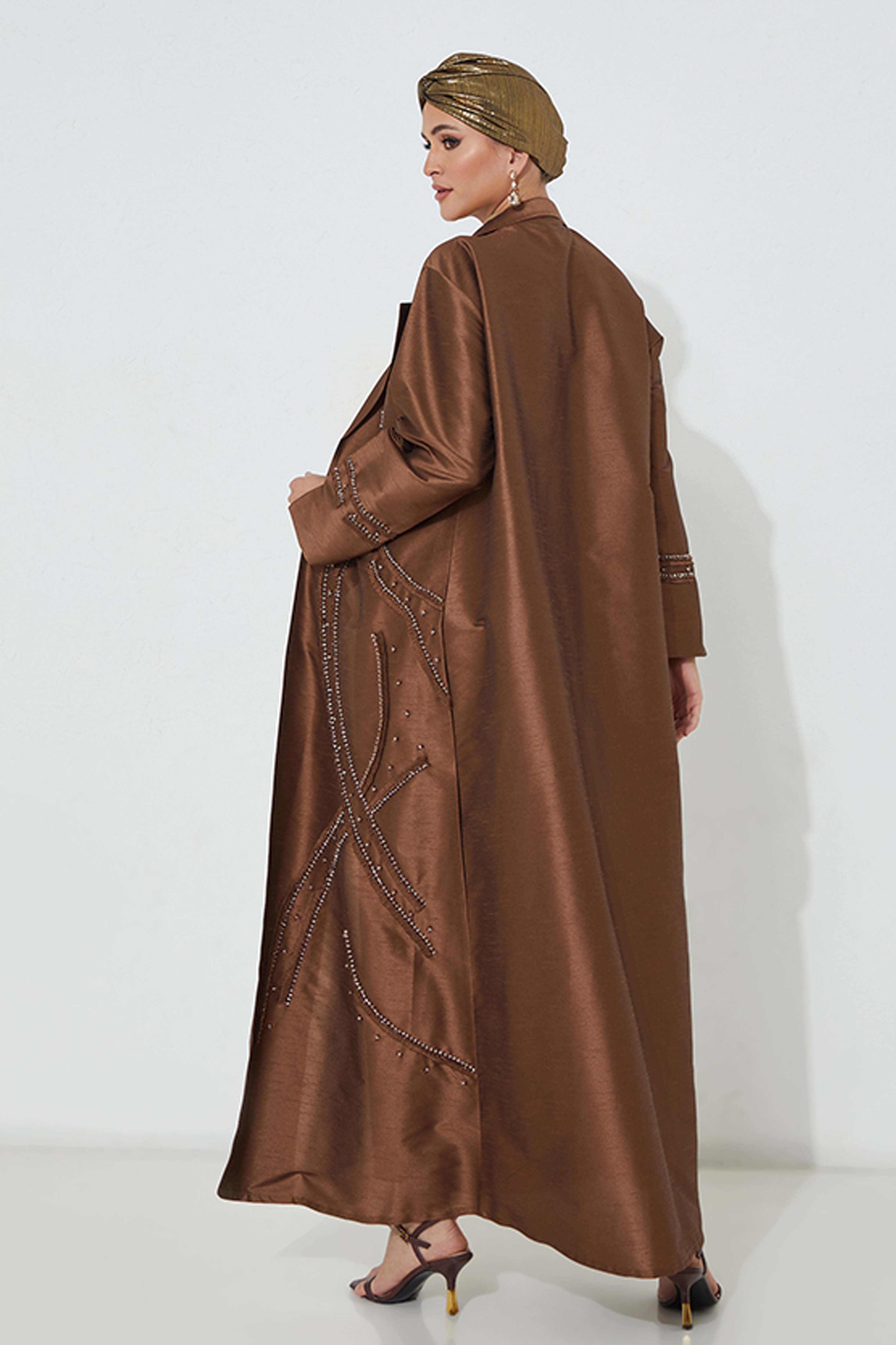 MOiSTREET  Hindi Harir Brown Embellished Abaya