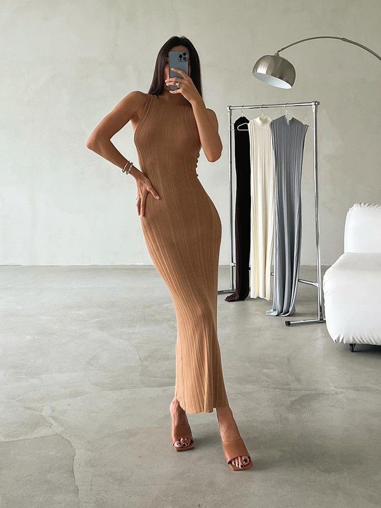 Women's Knitted High-Neck Sleeveless Bodycon Midi Dress