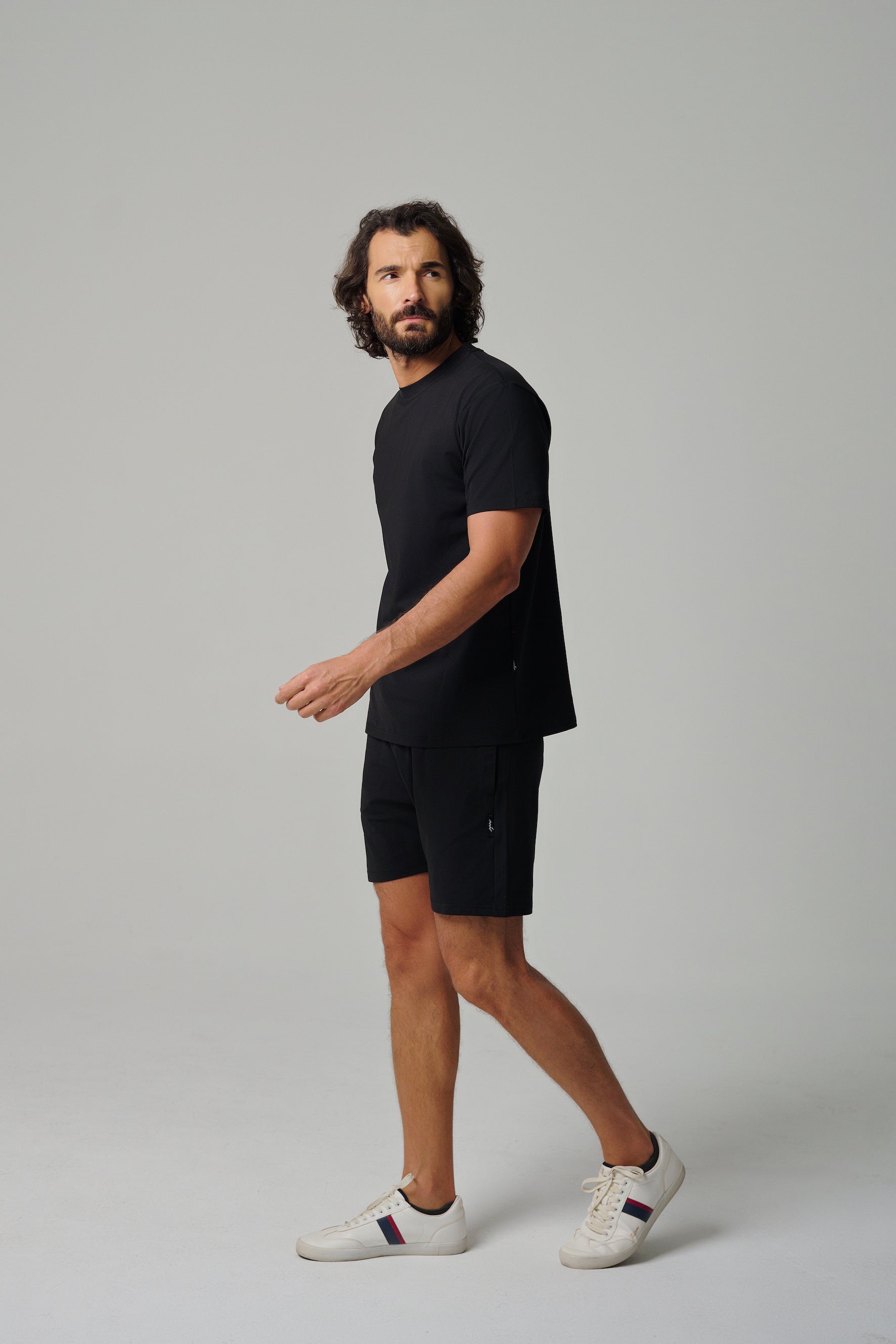 MULU Classic Men's T-shirt - Black