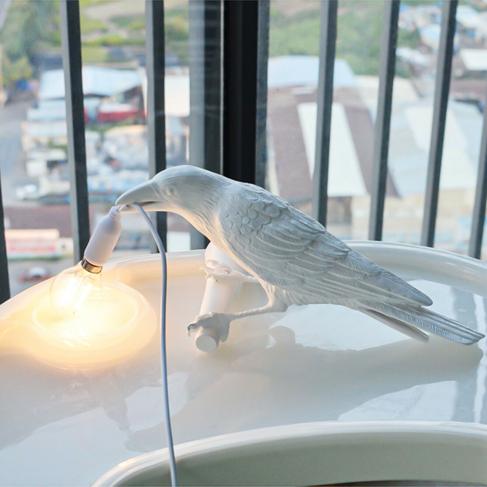 Bird Lamp Resin Crow LED Light Bedroom Wall Sconce Lamp Table Living Room Art Decoration