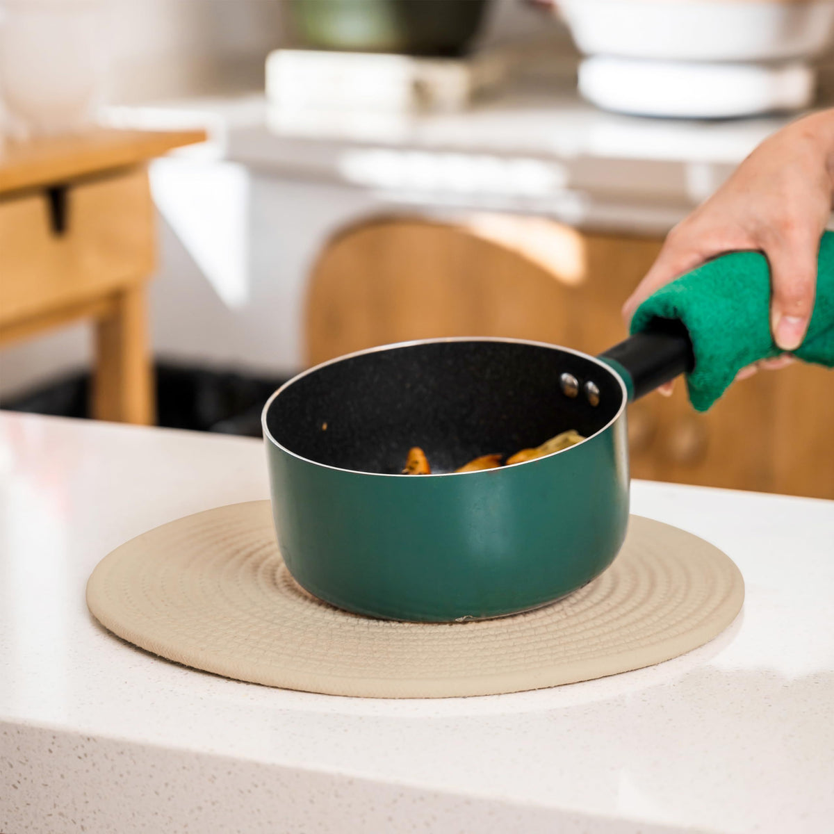 Non-Slip Heat Resistant Woven Cotton Rope Round Placemats