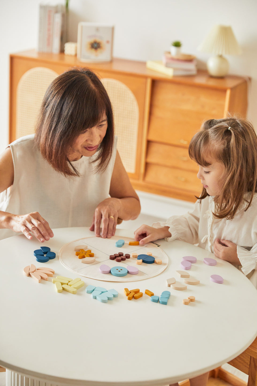 PlanToys Mandala — Wooden Pattern Building Set