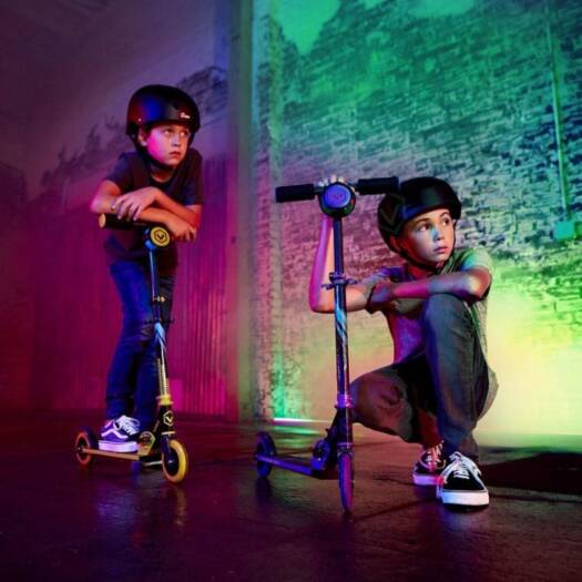 Little Tikes Viro Rides- VR 240 Soundtrack Kick Scooter-Purple