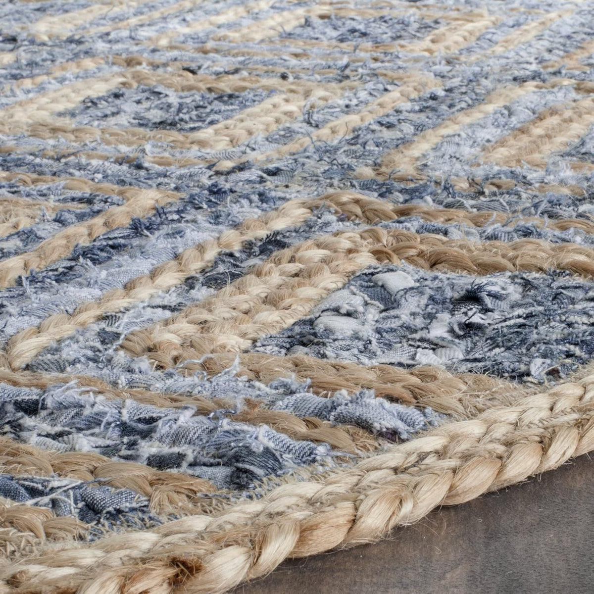 Round Denim & Jute Rug Blue Beige Diamond Pattern | Handwoven Natural Fiber Area Rug