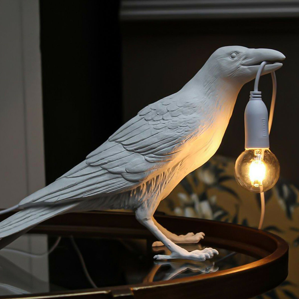 Bird Lamp Resin Crow LED Light Bedroom Wall Sconce Lamp Table Living Room Art Decoration