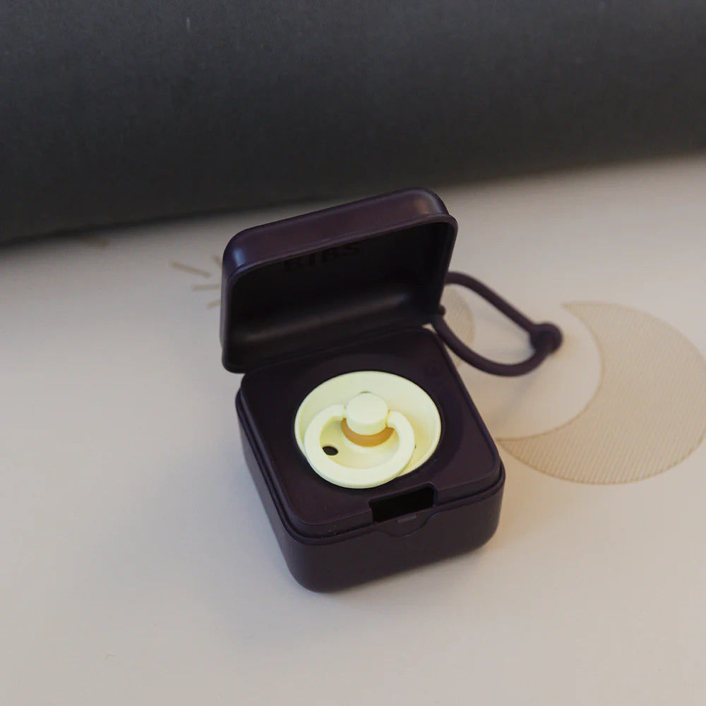 BIBS Pacifier Box Plum