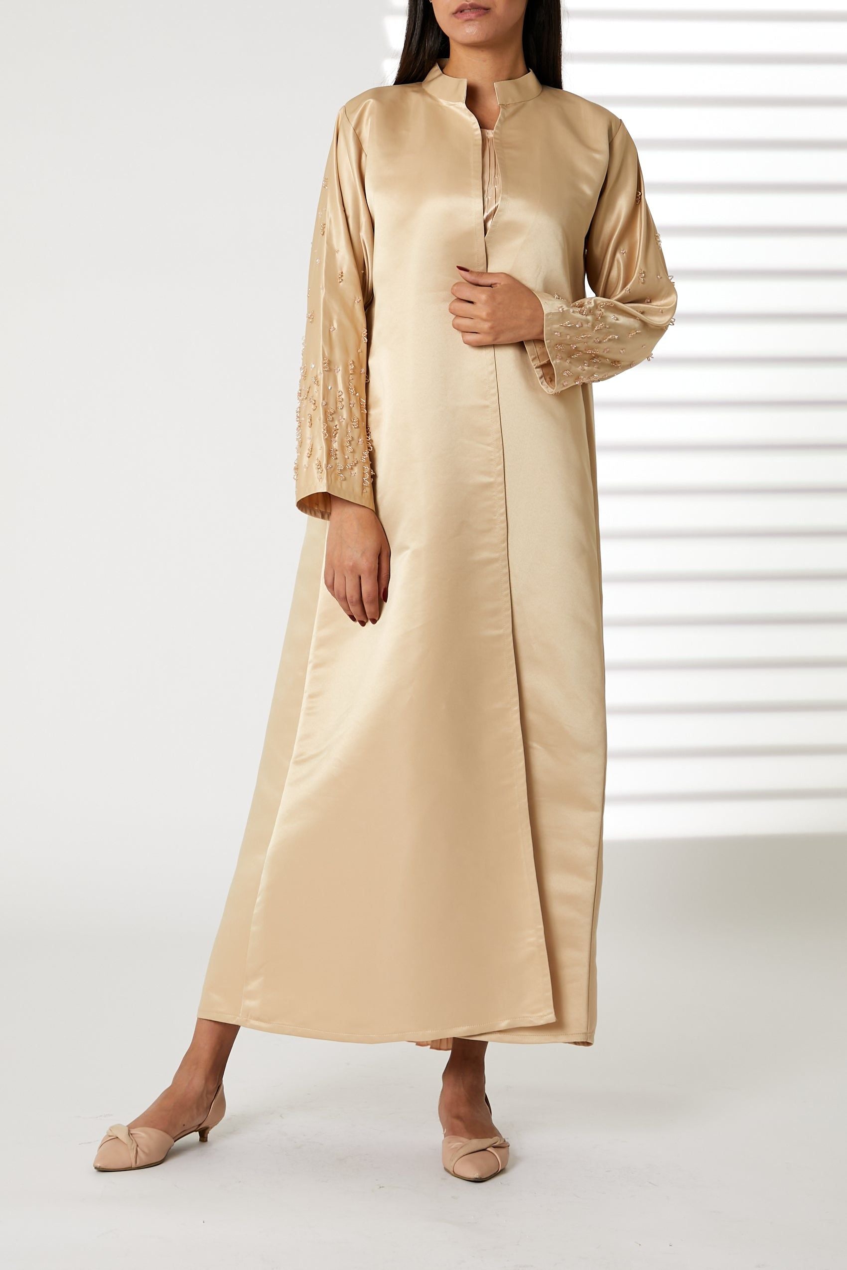 MOiSTREET Peach Bridal Satin Embroidered with Mandarin Collar