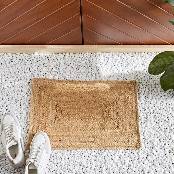 AIESY® Beautiful Anti-Slip Handwoven Jute Reversible Bath Mat