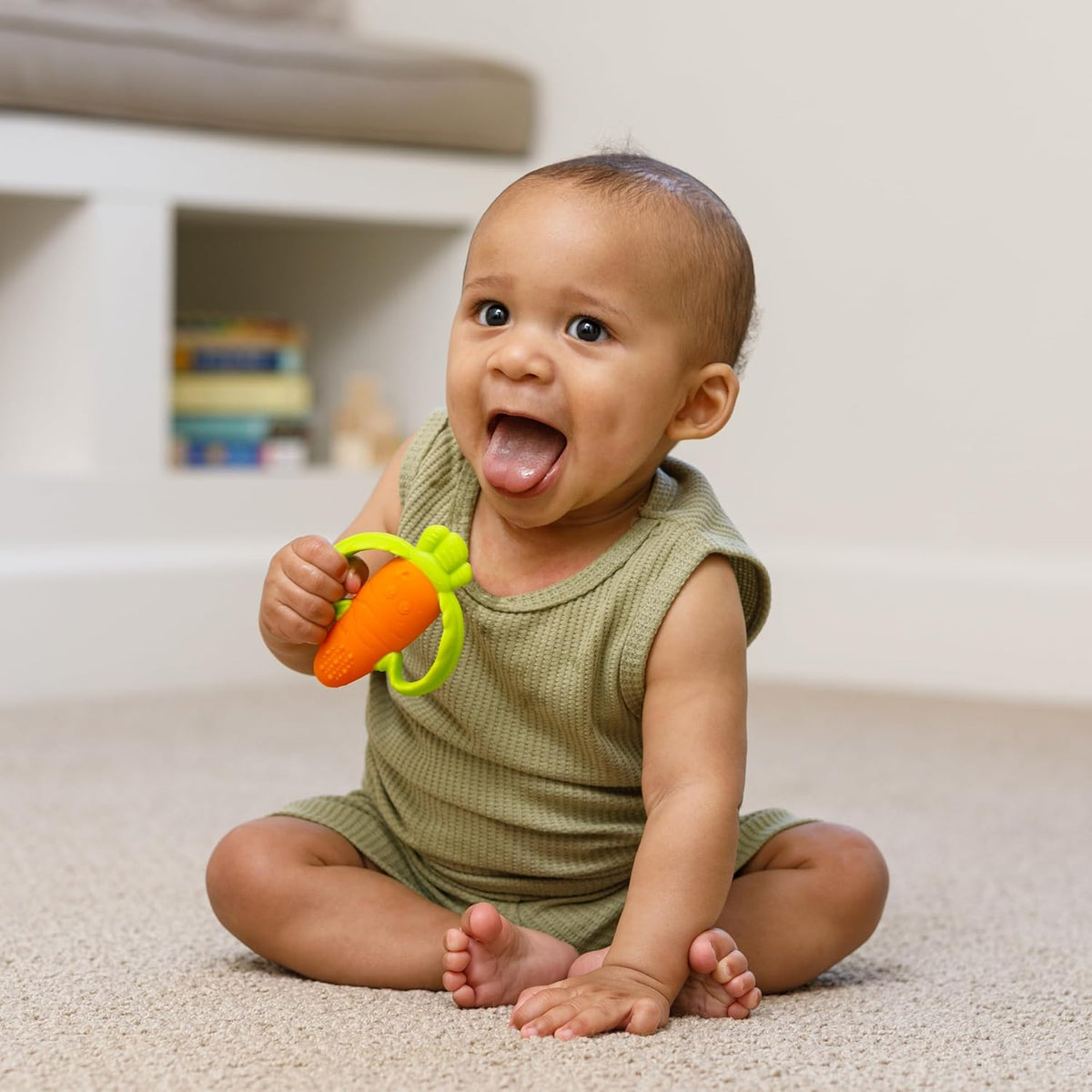 Infantino Good Bites Textured Carrot Teether