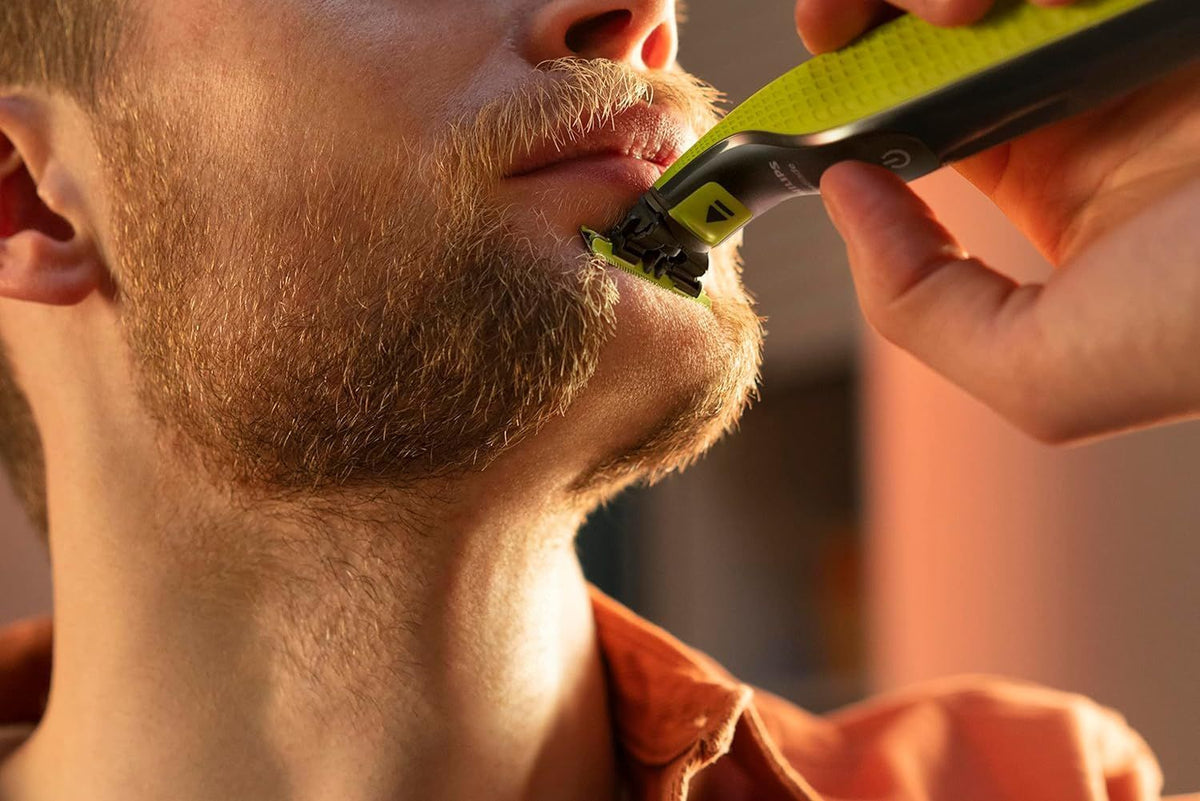 Philips OneBlade QP2724/20 Facial Hybrid Shaver