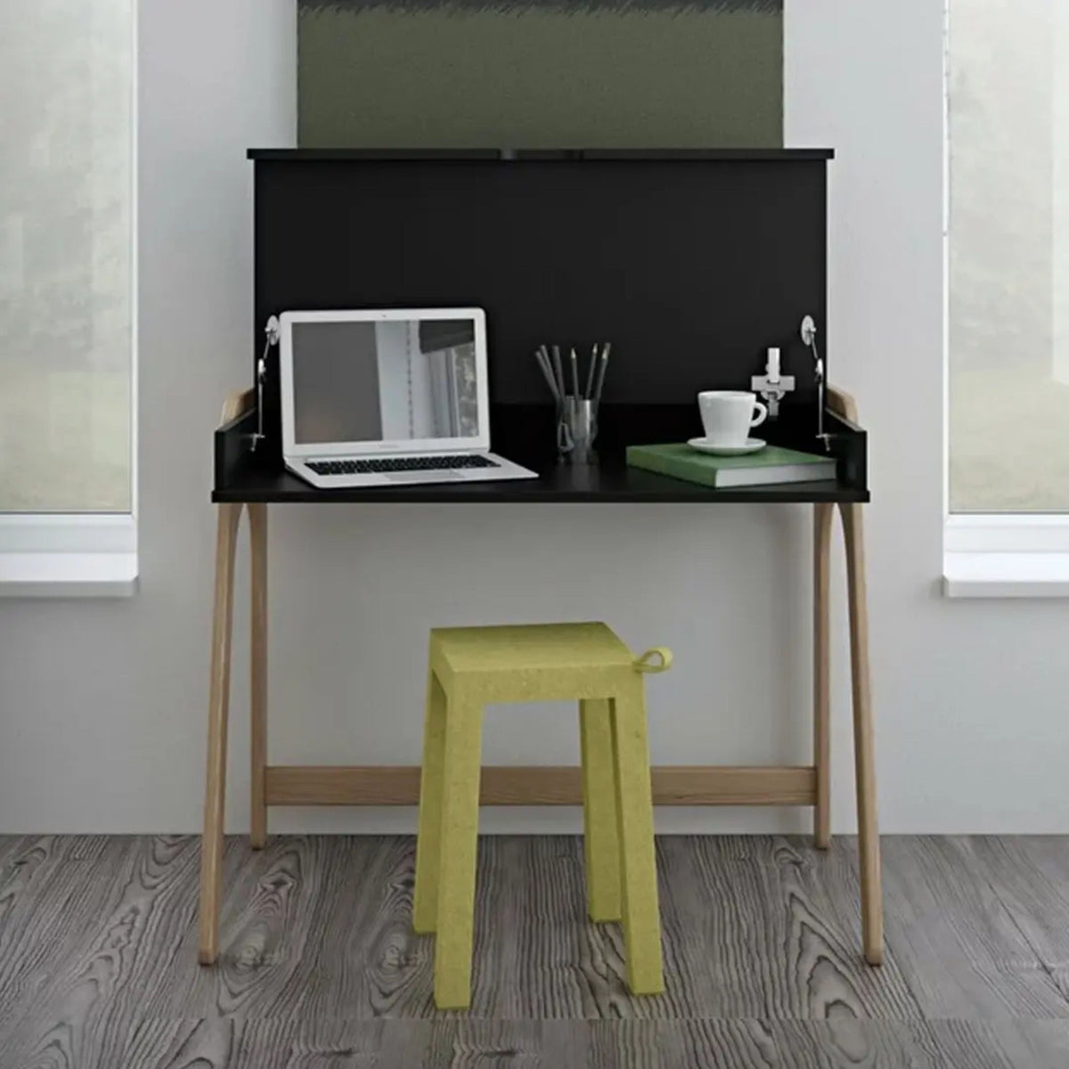 Aura Desk