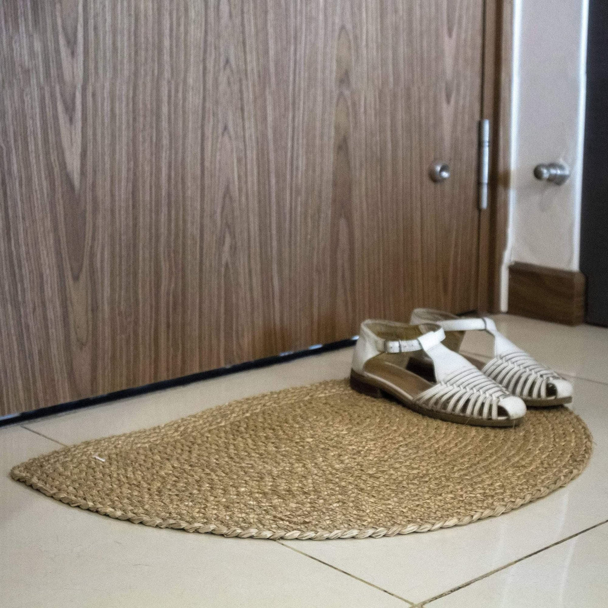 AIESY®- Modern Home Handwoven Jute Rug