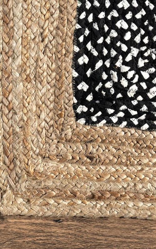 Natural Jute Oval Area Rug with Black Border – Handmade Eco-Friendly Floor Carpet for Living Room & Bedroom