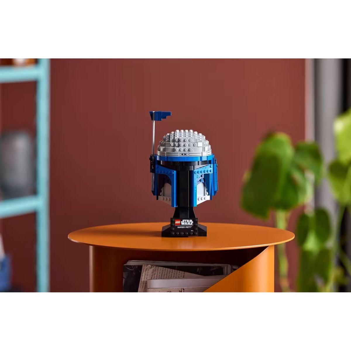 LEGO Star Wars Jango Fett Helmet Building Set for Adults 18+, 616 Pieces