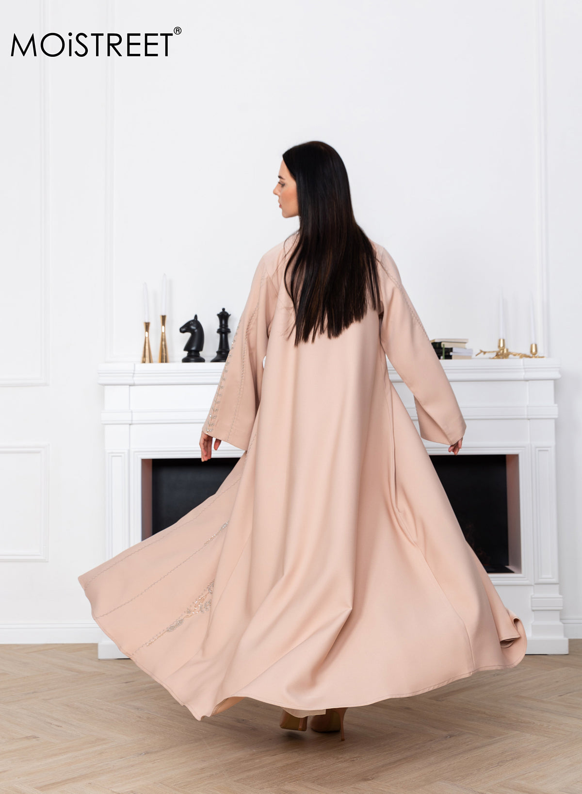 MOiSTREET Victoria Satin Embroidery Abaya