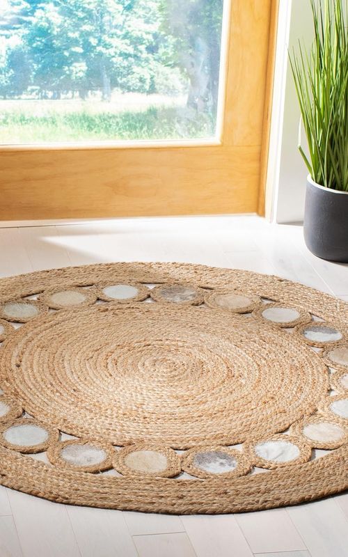 Handmade Round Jute Rug with White Tikki Border | Natural Boho Floor Rug