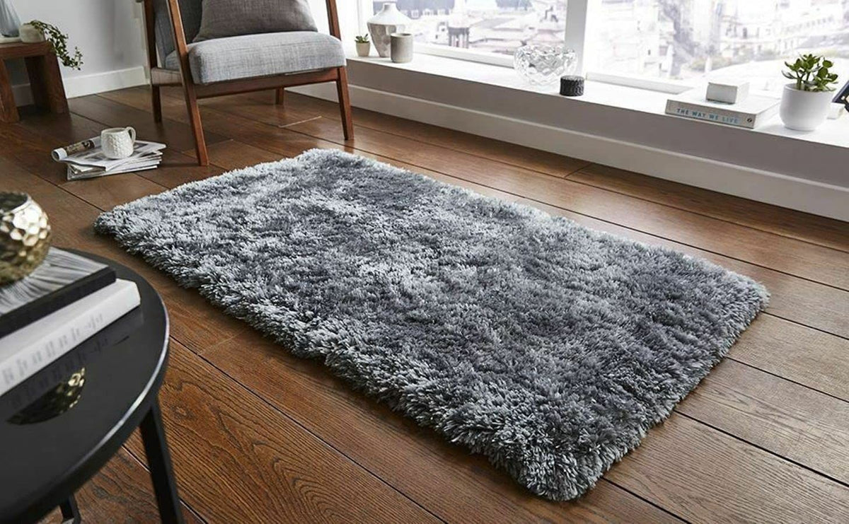 AIESY® Traditional Microfiber Anti Slip Shaggy Carpet