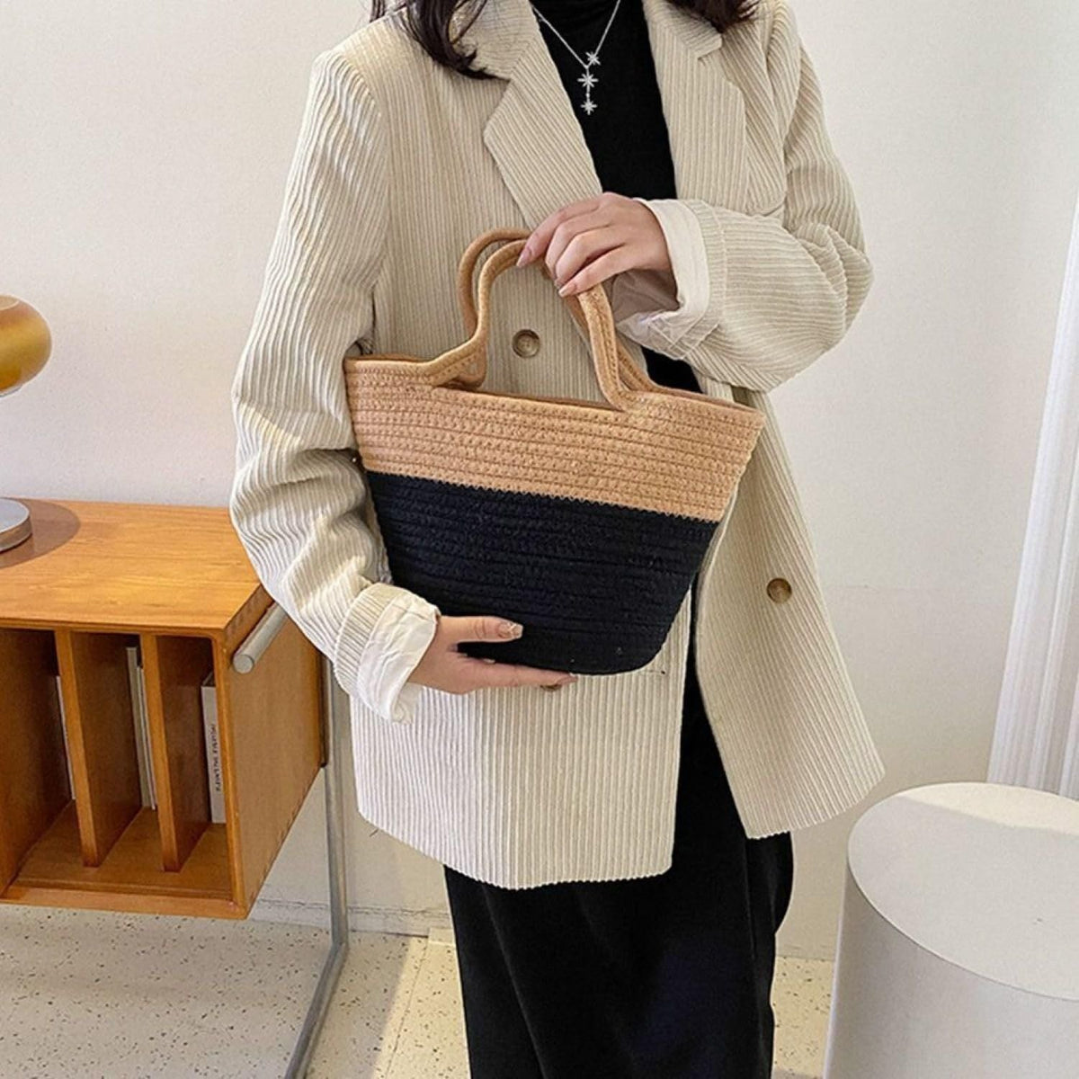 AIESY® Women's Travel Summer Cute fancy sling handbags