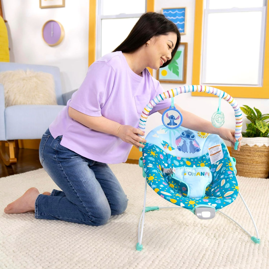 Bright Starts Disney Baby Lilo & Stitch Ohana Paradise Vibrating Bouncer Toy (55.30 x 48.01 x 51.51cm, Mint Green), 0 to 6 months