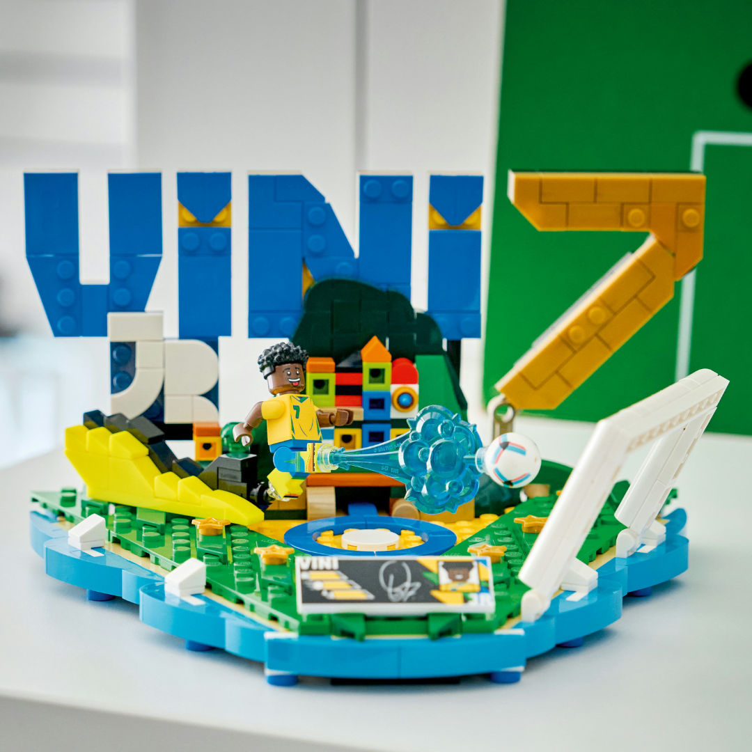 LEGO Editions Vini Jr. Soccer Highlights 43027 Building Set, 510 Pieces, For Age 10+ Years