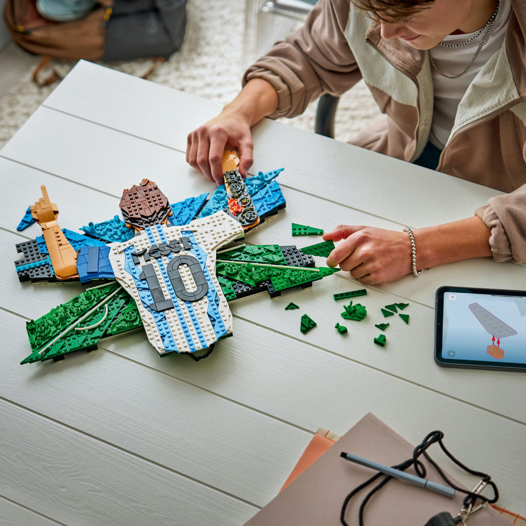 LEGO Editions Lionel Messi - Celebration Building Toy Set, For Age 14+ Years