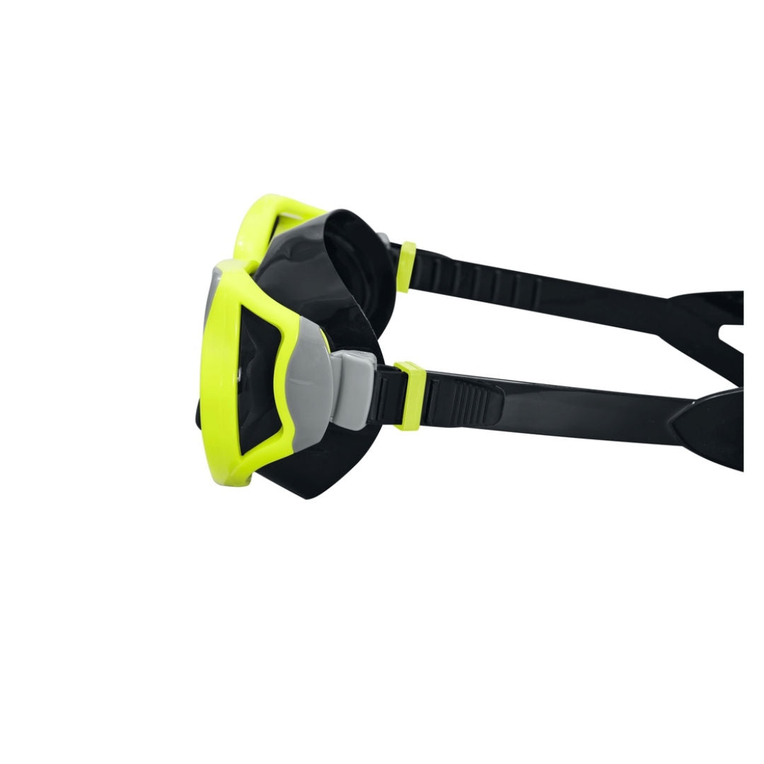 Bestway Dominator Pro Adult Mask Colors May Vary, 14+ years