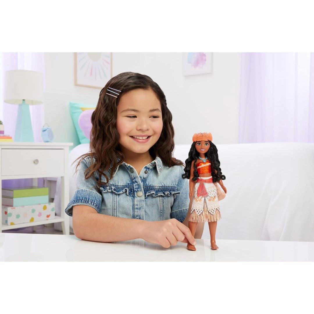 Disney Princess Moana Fashion Doll, For Age 3+ Years