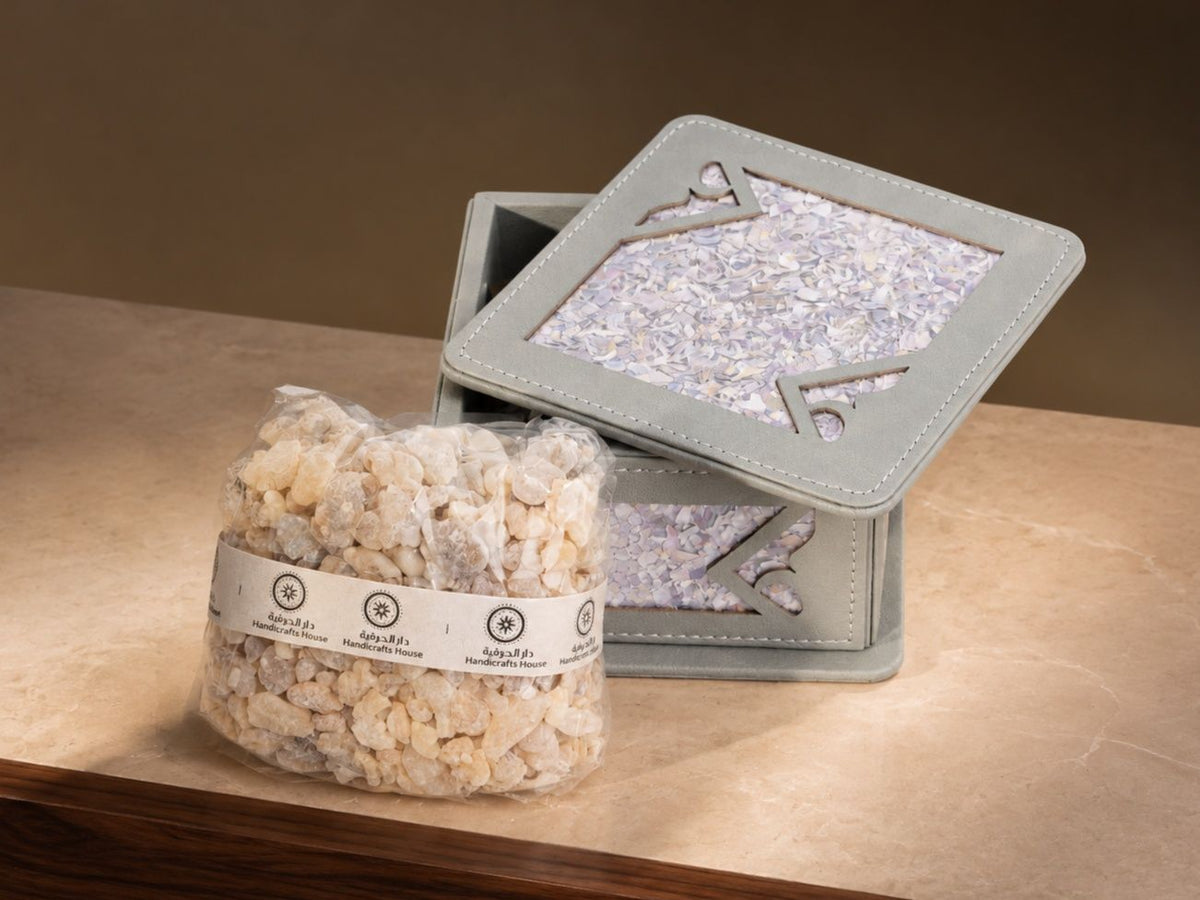 Frankincense in Small Leather Box (SM), Assorted Colors