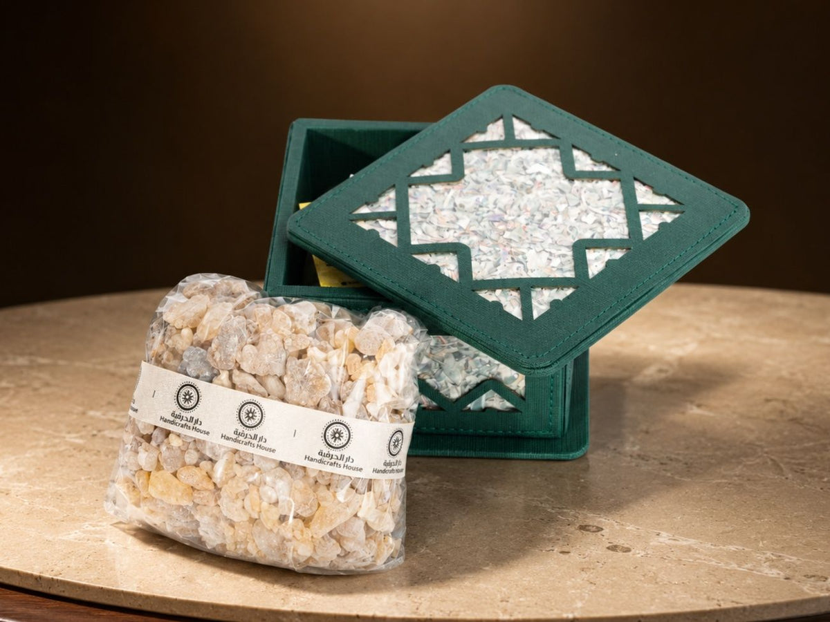 Frankincense in Small Leather Box (SM), Assorted Colors